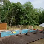 2 Places, Les Luciens, Meuble 3 Etoiles