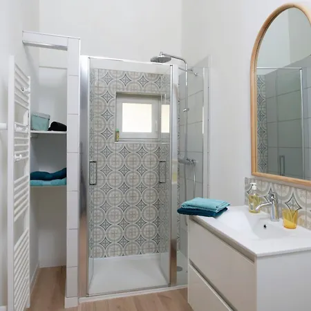 2 Places, Les Luciens, Meuble 3 Etoiles Сasa de vacaciones Saint-Gely-du-Fesc
